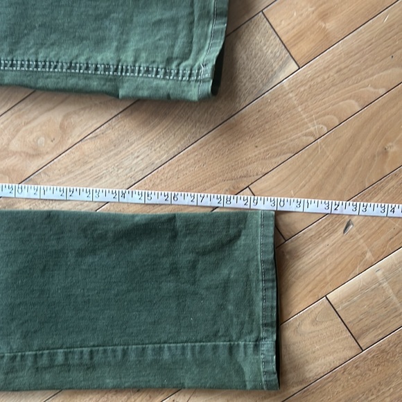 Beautiful mossy green, excellent condition, European sz40-30”waist,stretch denim - Picture 7 of 9